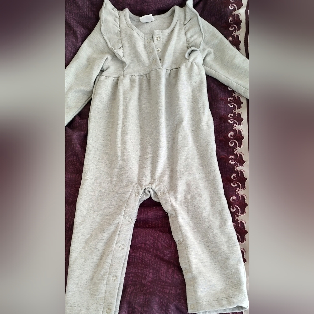 3/$10: NWOT baby romper onesie